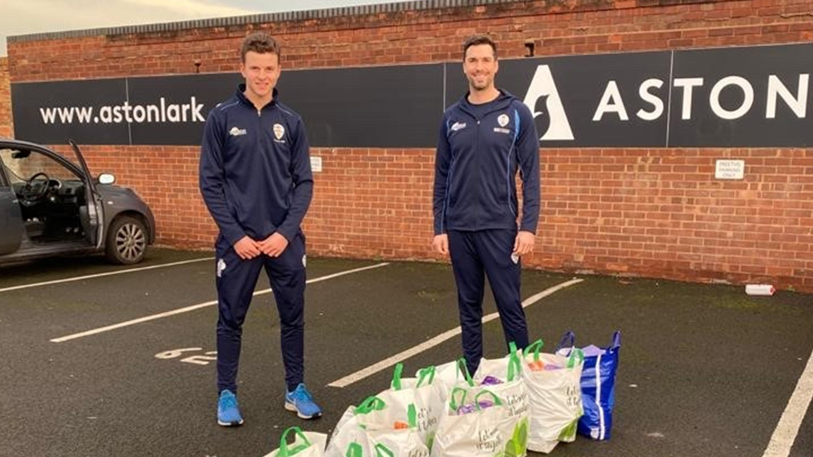 Derbyshire players continue to forge links in the local community