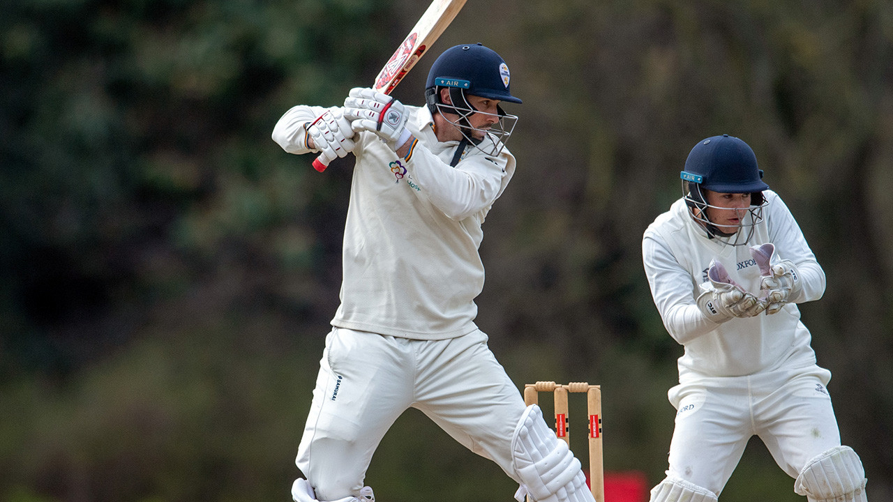 Godleman signs one-year contract extension