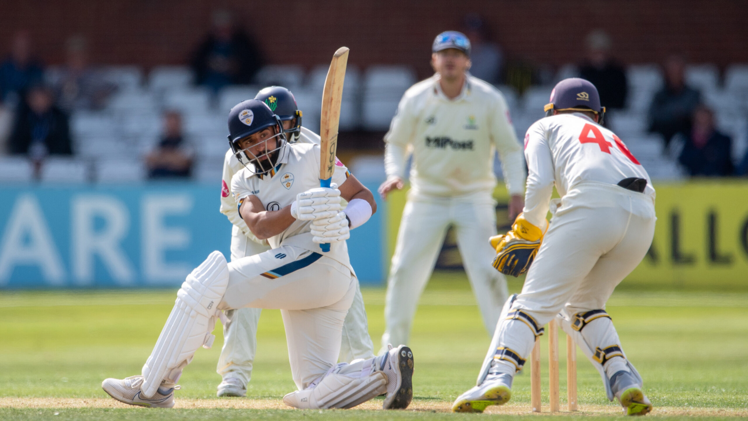 Dal top-scores as Derbyshire build big lead