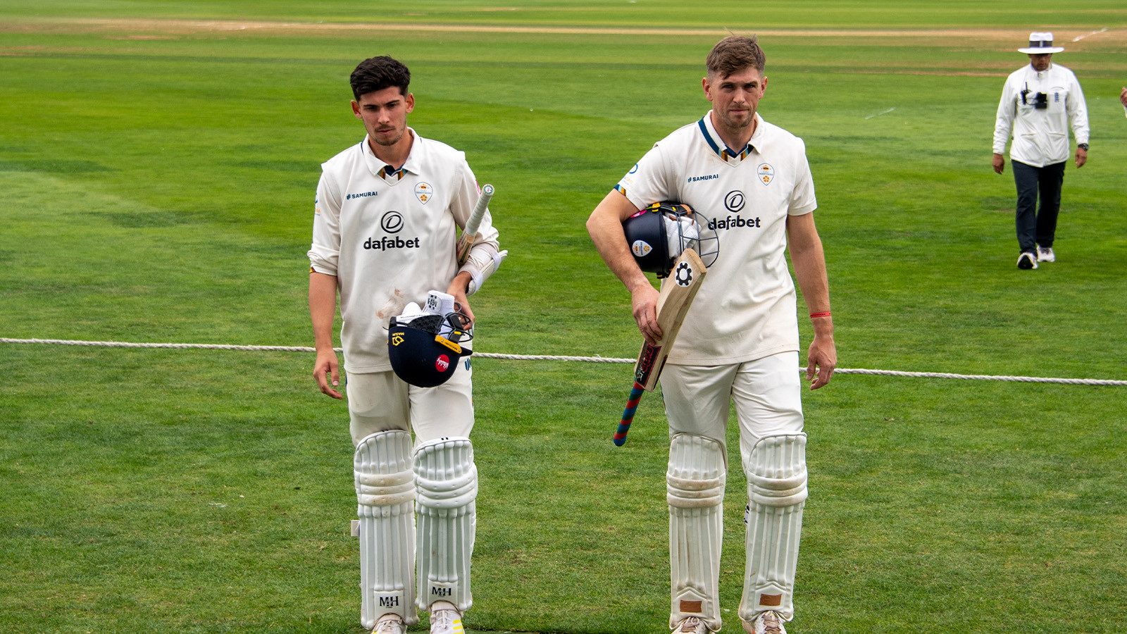 Visitors wrap up innings victory at Derby