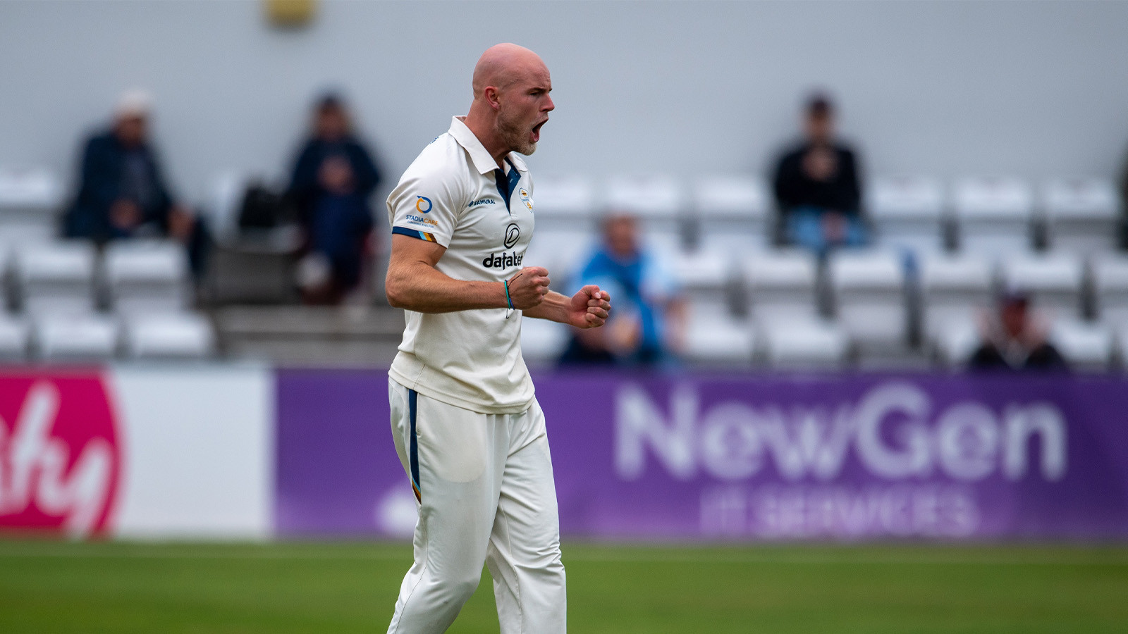 Derbyshire bowlers dominate on opening day