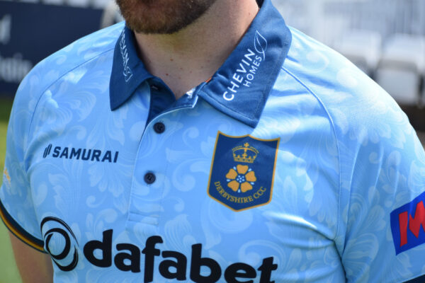 Metro Bank One-Day Cup Shirts - Image 2
