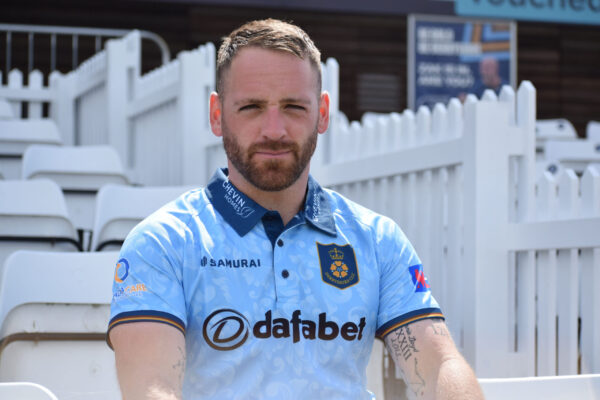 Metro Bank One-Day Cup Shirts