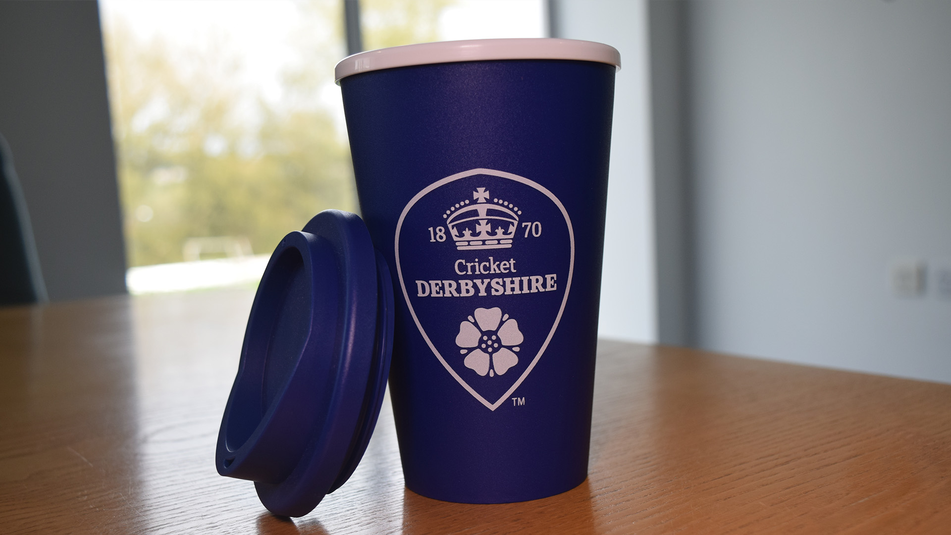 Travel-Mug.jpg