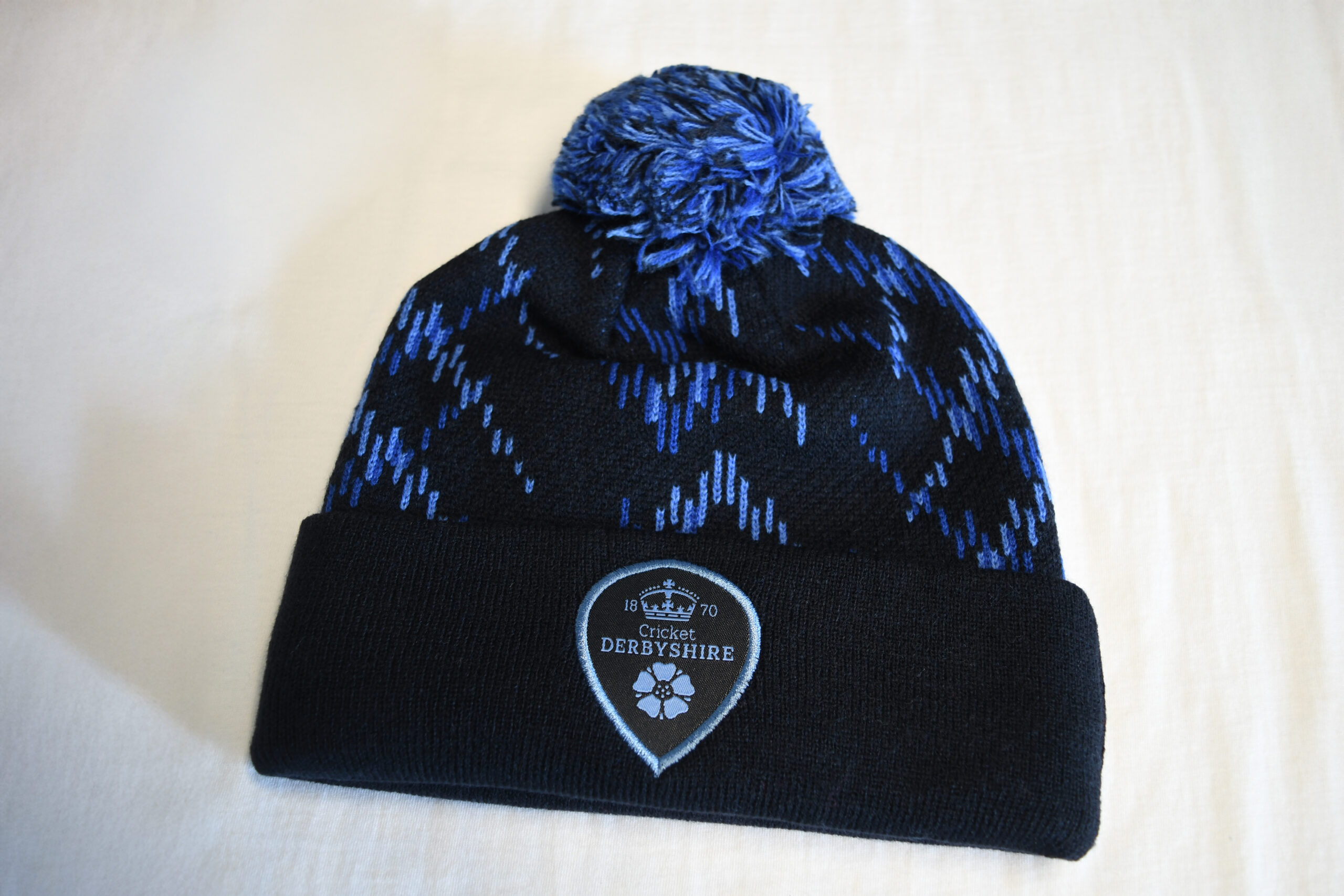 hat 2